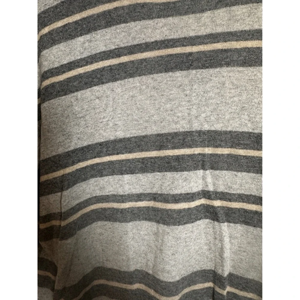 Banana Republic brand banana